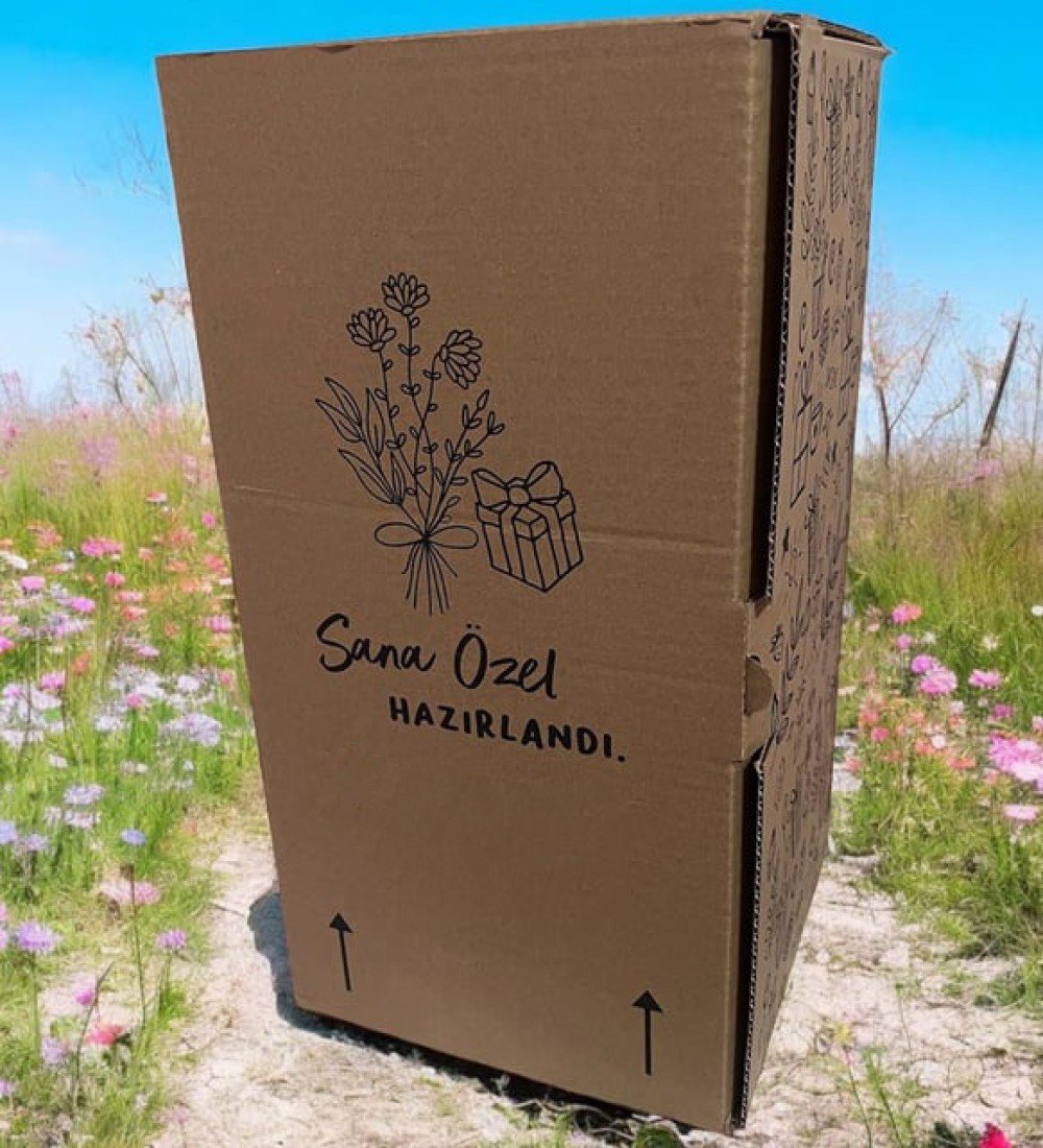 Premium Pembe Peluş Ayıcık Kalp Yastıklı Peluş Vazo Tasarımlı Buket